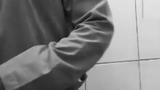 Viral Siswi SMP Omek di WC Sekolah