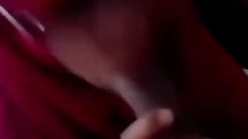 Tante Jilbab Merah Berkacamata Sepong Kontol